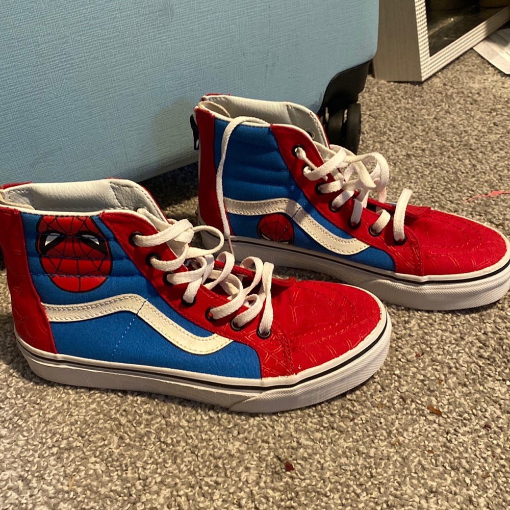 Marvel Vans